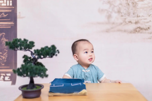 孟津宝宝不长肉要换奶粉吗 孟津宝宝不长肉要换奶粉吗